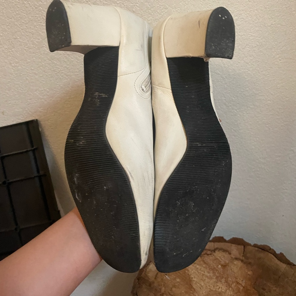 RARE Vintage white ankle boots - Picture 7 of 7